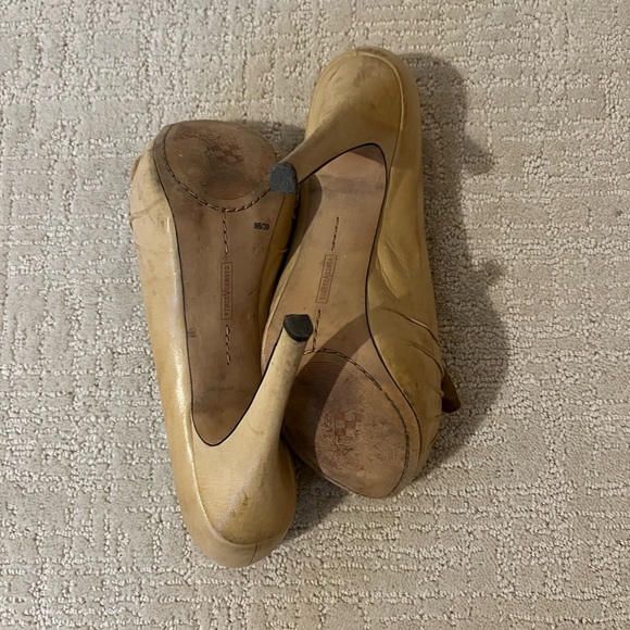 Vince Camuto Women's Tan Peep-Toe Heels size 39 - Picture 5 of 8